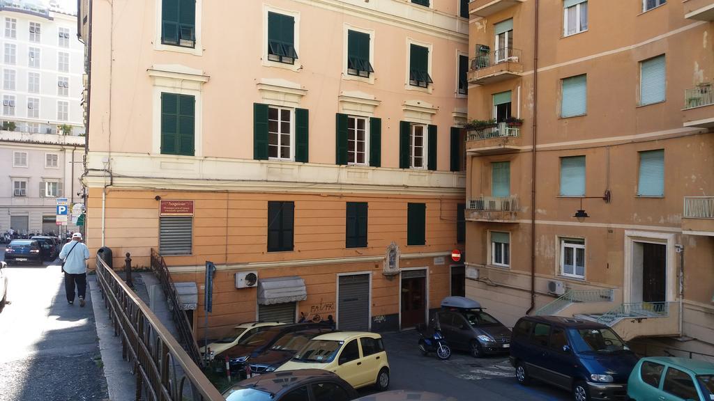 Il Riposo Del Guerriero Guesthouse Genua Buitenkant foto