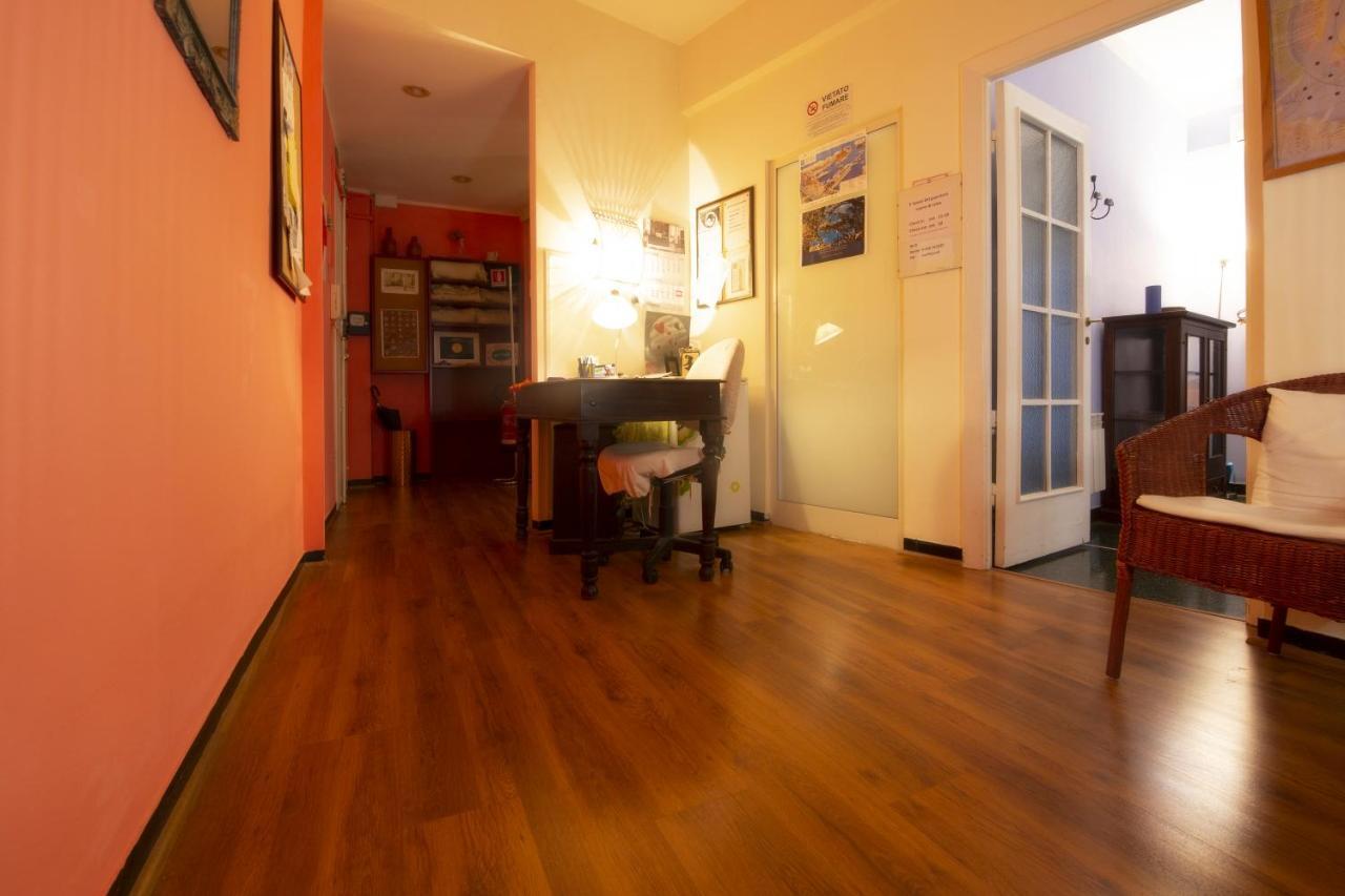 Il Riposo Del Guerriero Guesthouse Genua Buitenkant foto